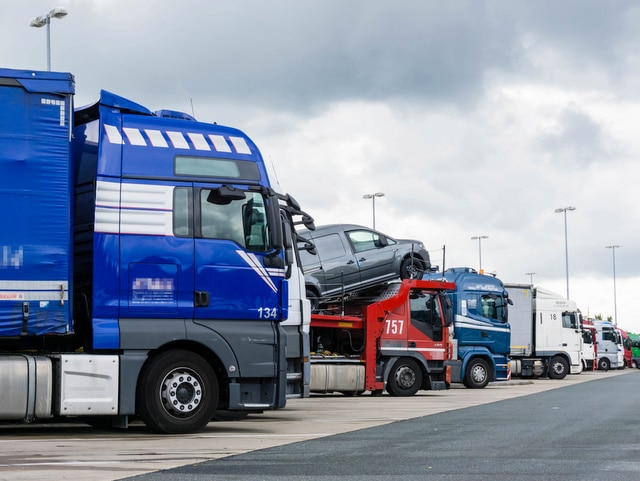 Nos services de transport de voiture par camion en Europe - Kyncar